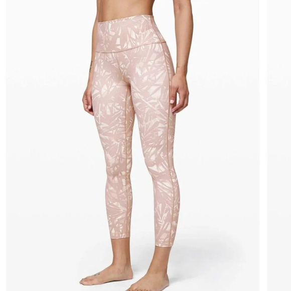 Lululemon Wunder Under High-Rise Tight 25" *Full-On Luxtreme Size  4 - Picture 1 of 15